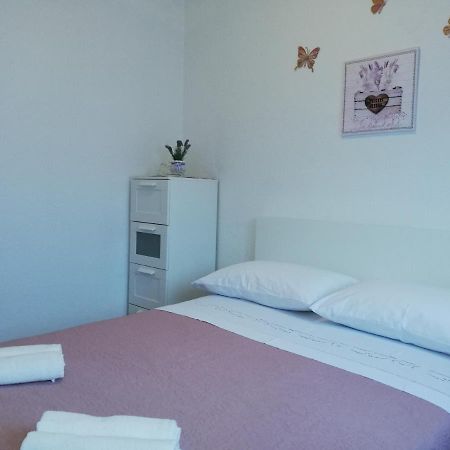 Apartment Pecarevic - A Holiday With A Stunning View Vis Bagian luar foto
