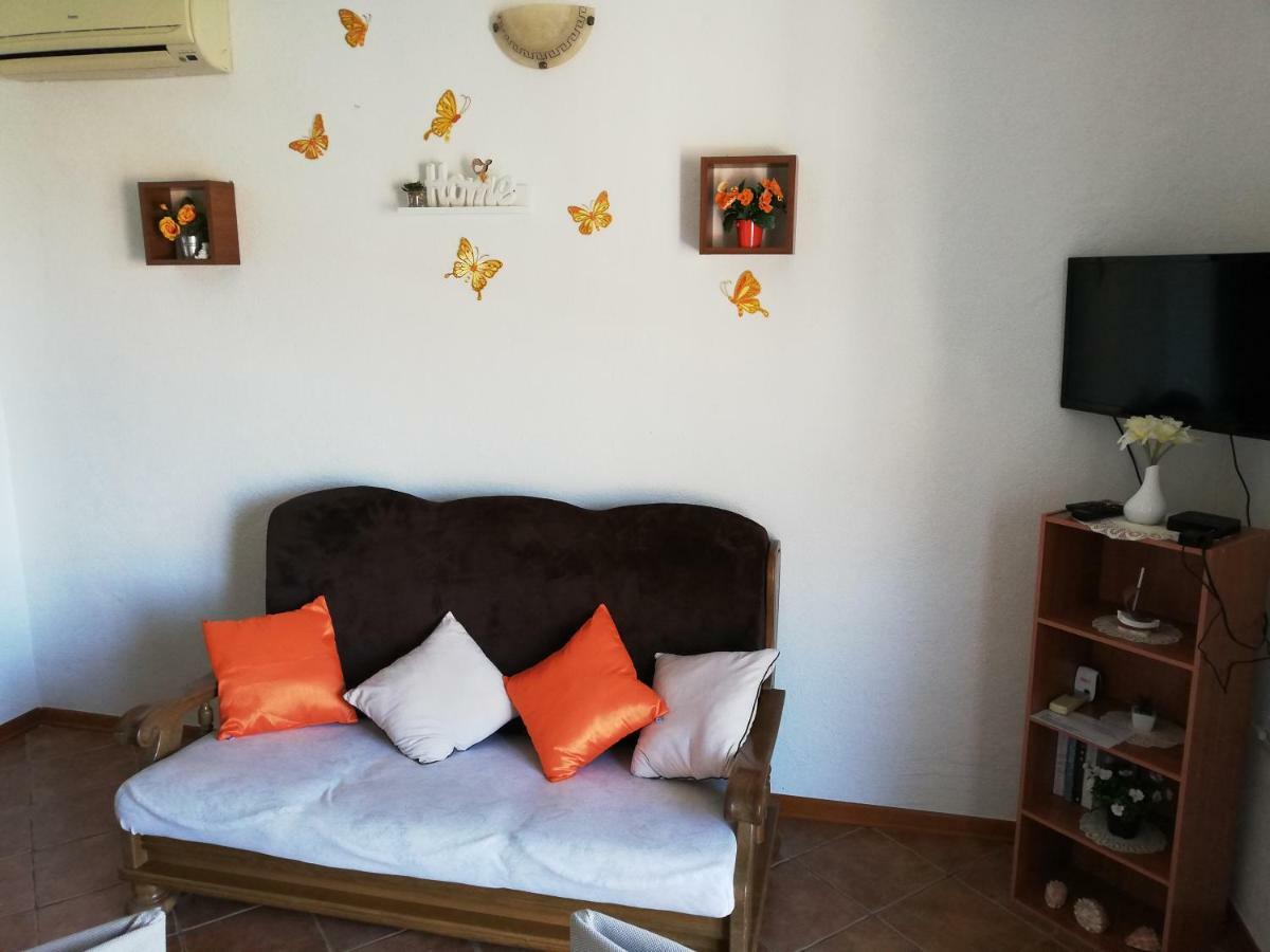 Apartment Pecarevic - A Holiday With A Stunning View Vis Bagian luar foto